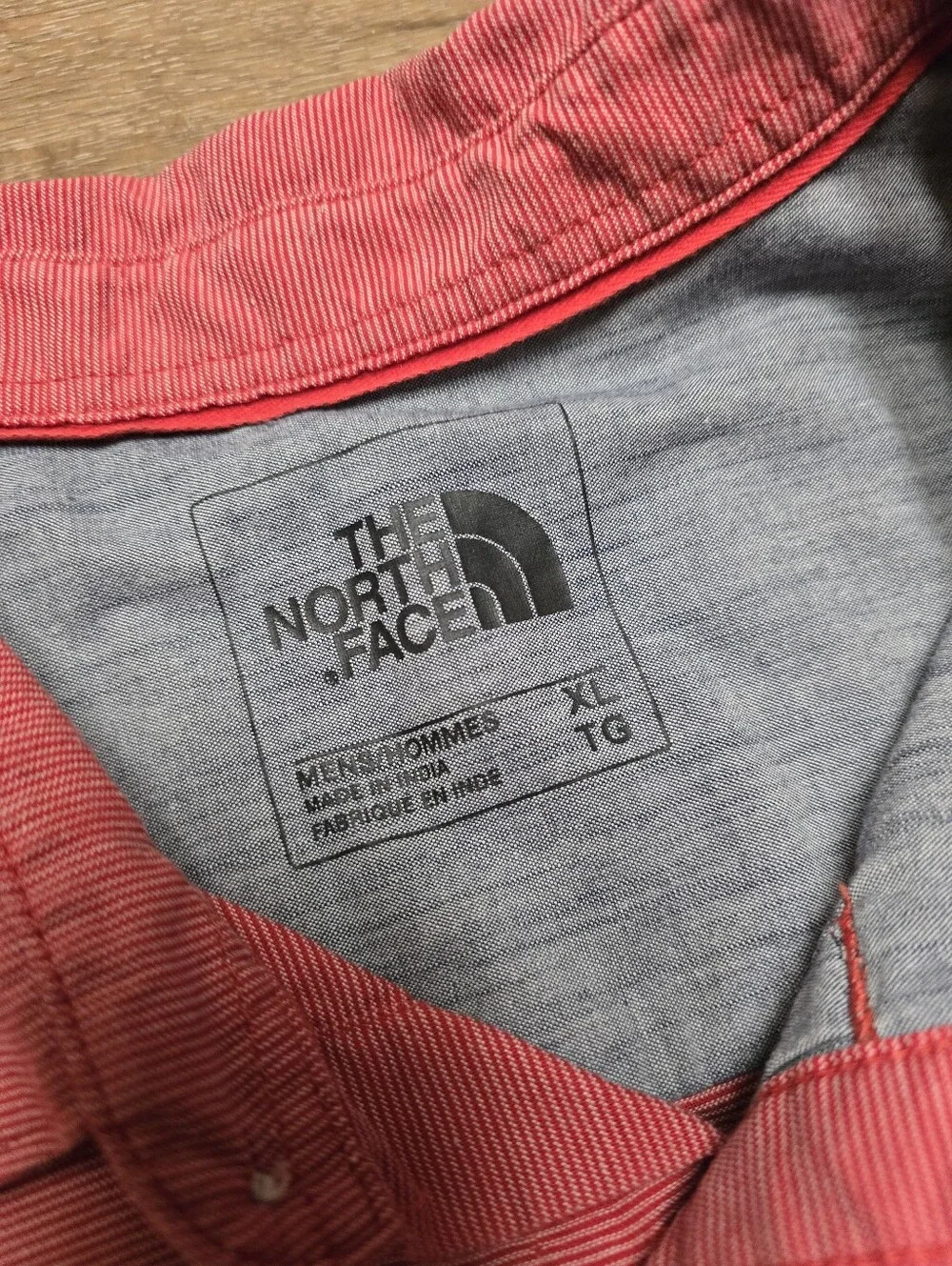 The North Face Men’s Button-Up Short Sleeve Shirt Sz Xl